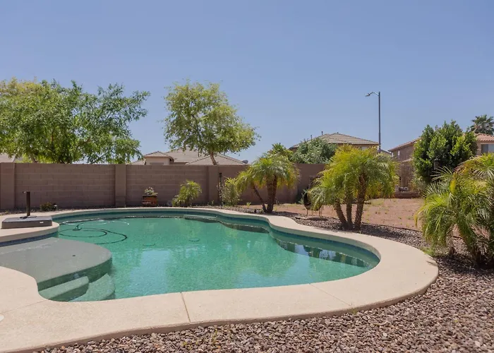 Holiday home Comfy House Private Backyard With Pool Bbq Citrus Surprise