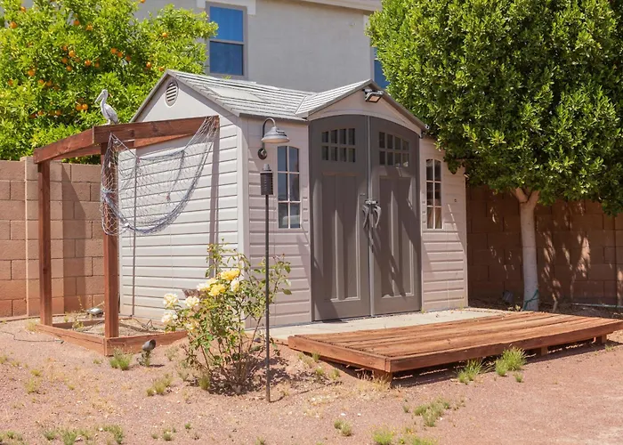Holiday home Comfy House Private Backyard With Pool Bbq Citrus